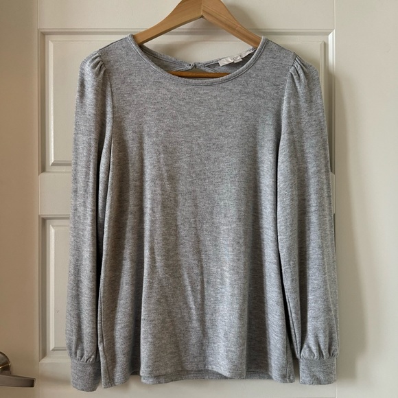 LOFT Sweaters - LOFT Knit Puff Sleeve Sweater with Back Cutout Detail in Gray Size XS